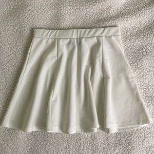 White Flowy Skater Skirt Jolie & Joy With Tags